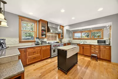 219 Meade Street, Ashland, OR 97520 - Photo 13