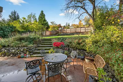 219 Meade Street, Ashland, OR 97520 - Photo 5