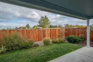 712 Nottingham Terrace, Eagle Point, OR 97524 - Photo 19