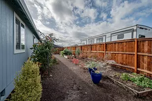 712 Nottingham Terrace, Eagle Point, OR 97524 - Photo 21