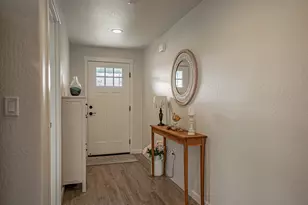 712 Nottingham Terrace, Eagle Point, OR 97524 - Photo 7