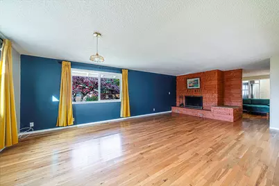 208 Oregon Terrace, Medford, OR 97504 - Photo 11