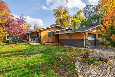 208 Oregon Terrace, Medford, OR 97504 - Photo 17