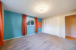 208 Oregon Terrace, Medford, OR 97504 - Photo 29