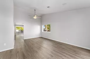 468 Merlee Cir, Eagle Point, OR 97524 - Photo 5