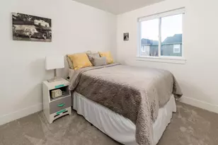 3731 Eagle Rd, Bend, OR 97701 - Photo 15