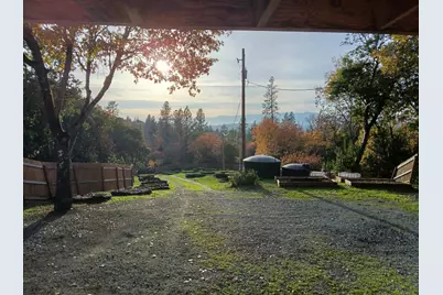 297 Melissa Lane, Grants Pass, OR 97526 - Photo 11