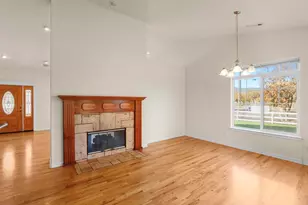 6400 Rogue River Dr, Shady Cove, OR 97539 - Photo 19