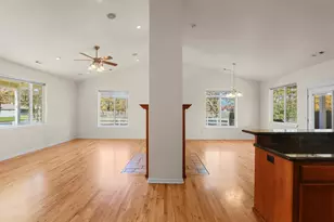 6400 Rogue River Dr, Shady Cove, OR 97539 - Photo 17