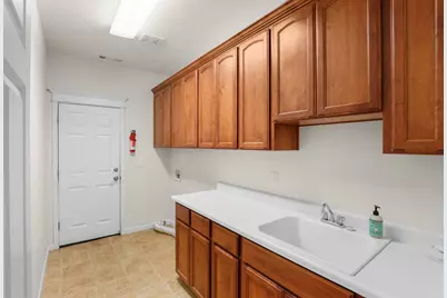 6400 Rogue River Drive, Shady Cove, OR 97539 - Photo 23