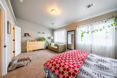 887 Silver Fox Drive, Central Point, OR 97502 - Photo 15