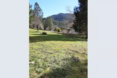 4280 Lower Wolf Creek Road, Wolf Creek, OR 97497 - Photo 17