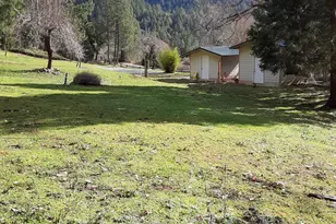4280 Lower Wolf Creek Rd, Wolf Creek, OR 97497 - Photo 17