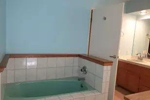 511 NW Woodson Dr, Grants Pass, OR 97526 - Photo 15