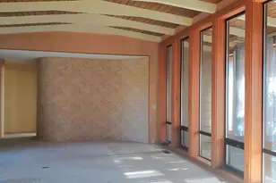 511 NW Woodson Dr, Grants Pass, OR 97526 - Photo 5