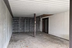 2501 Wagon Trail Dr, Jacksonville, OR 97530 - Photo 27