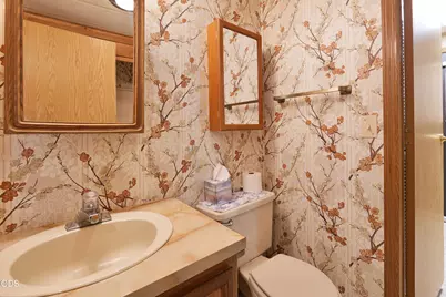 21 Brophy Way #UNIT 17, Shady Cove, OR 97539 - Photo 17