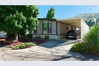 21 Brophy Way #UNIT 17, Shady Cove, OR 97539 - Photo 1