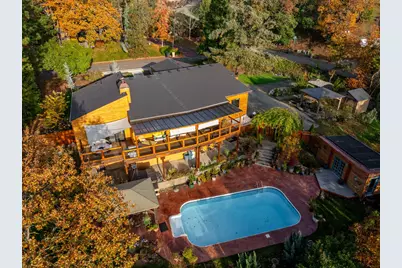 1710 NE Sunset Lane, Grants Pass, OR 97526 - Photo 3