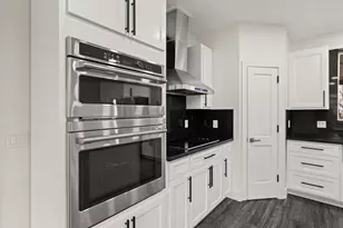 950 S K St, Lakeview, OR 97630 - Photo 7