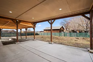 950 S K St, Lakeview, OR 97630 - Photo 37