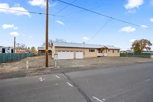 950 S K St, Lakeview, OR 97630 - Photo 25