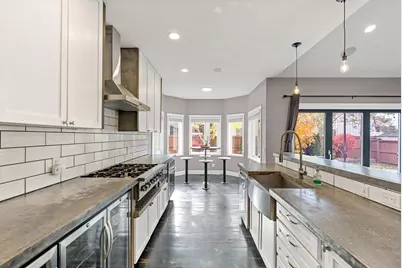 20577 NE Sierra Drive, Bend, OR 97701 - Photo 19