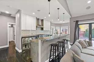 20577 NE Sierra Dr, Bend, OR 97701 - Photo 15