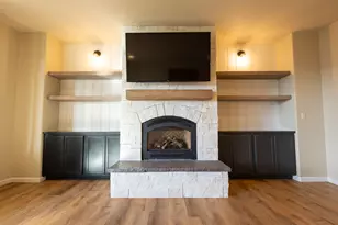 10323 Merlin Way, Klamath Falls, OR 97601 - Photo 7