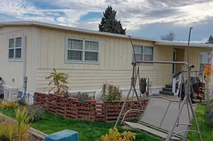 112 Briarwood Way, Grants Pass, OR 97526 - Photo 3