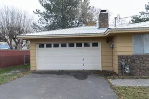 2783 Diane Dr, Klamath Falls, OR 97603 - Photo 9