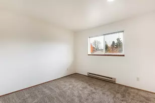 2843 NE Purcell Blvd, Bend, OR 97701 - Photo 11