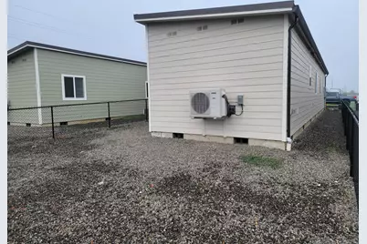 4069 S Pacific Highway #103, Medford, OR 97501 - Photo 17