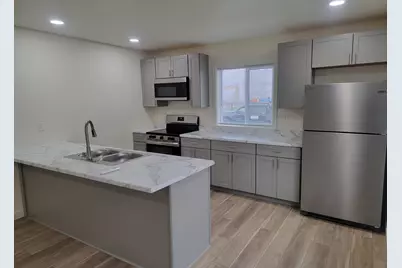 4069 S Pacific Highway #103, Medford, OR 97501 - Photo 5