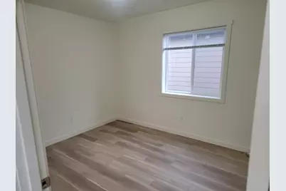 4069 S Pacific Highway #103, Medford, OR 97501 - Photo 11