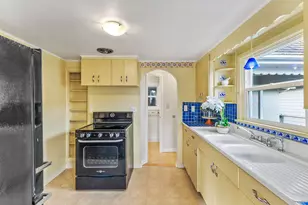 1605 Cottage St NE, Salem, OR 97301 - Photo 11