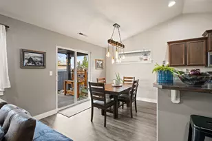 21386 NE Eagle Crossing Ave, Bend, OR 97701 - Photo 13