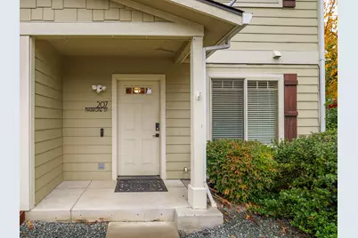 207 Madrone Street, Rogue River, OR 97537 - Photo 1