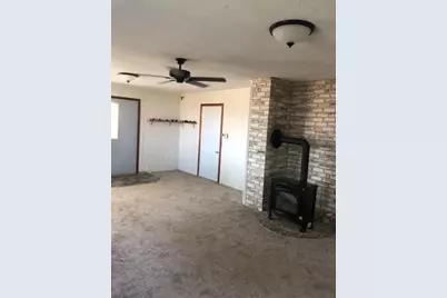 226 W Hartley Avenue, Hermiston, OR 97838 - Photo 3