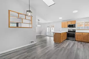 15711 Deedon Rd, La Pine, OR 97739 - Photo 5