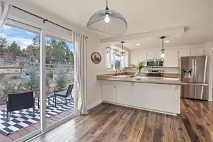 62118 Cody Jr Rd, Bend, OR 97701 - Photo 11