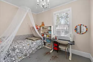 415 E C St, Jacksonville, OR 97530 - Photo 17