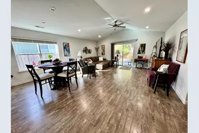 126 SW Vicki Lane, Grants Pass, OR 97526 - Photo 9