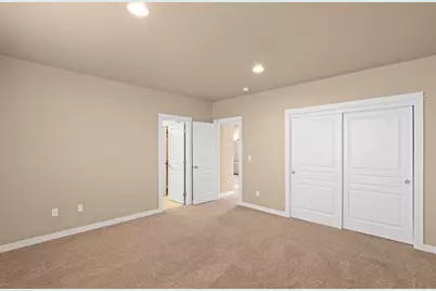 1467 S Spring Street, Medford, OR 97504 - Photo 25