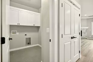 3735 Carlin Dr, Medford, OR 97504 - Photo 35