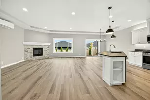 3735 Carlin Dr, Medford, OR 97504 - Photo 13