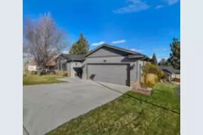 2446 SW 35th Drive, Redmond, OR 97756 - Photo 3