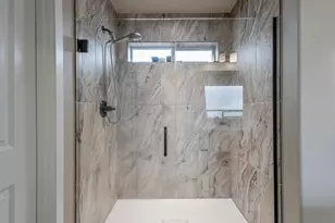 61132 SE Ambassador Dr, Bend, OR 97702 - Photo 23