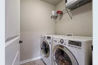 61132 SE Ambassador Drive, Bend, OR 97702 - Photo 35