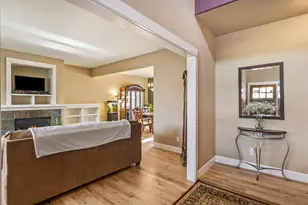 20663 Jayhawk Ln, Bend, OR 97702 - Photo 7